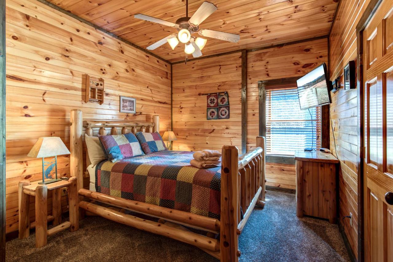 Old Hickory Lodge Gatlinburg Bagian luar foto